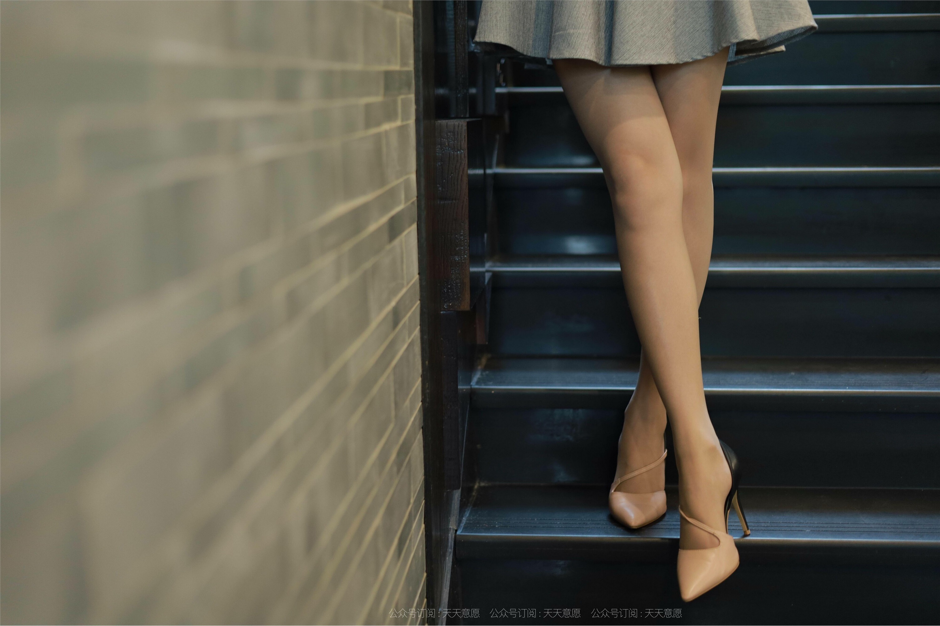 IESS异思趣向 2021.11.13 丝享家973：婉苹《美女配咖啡》